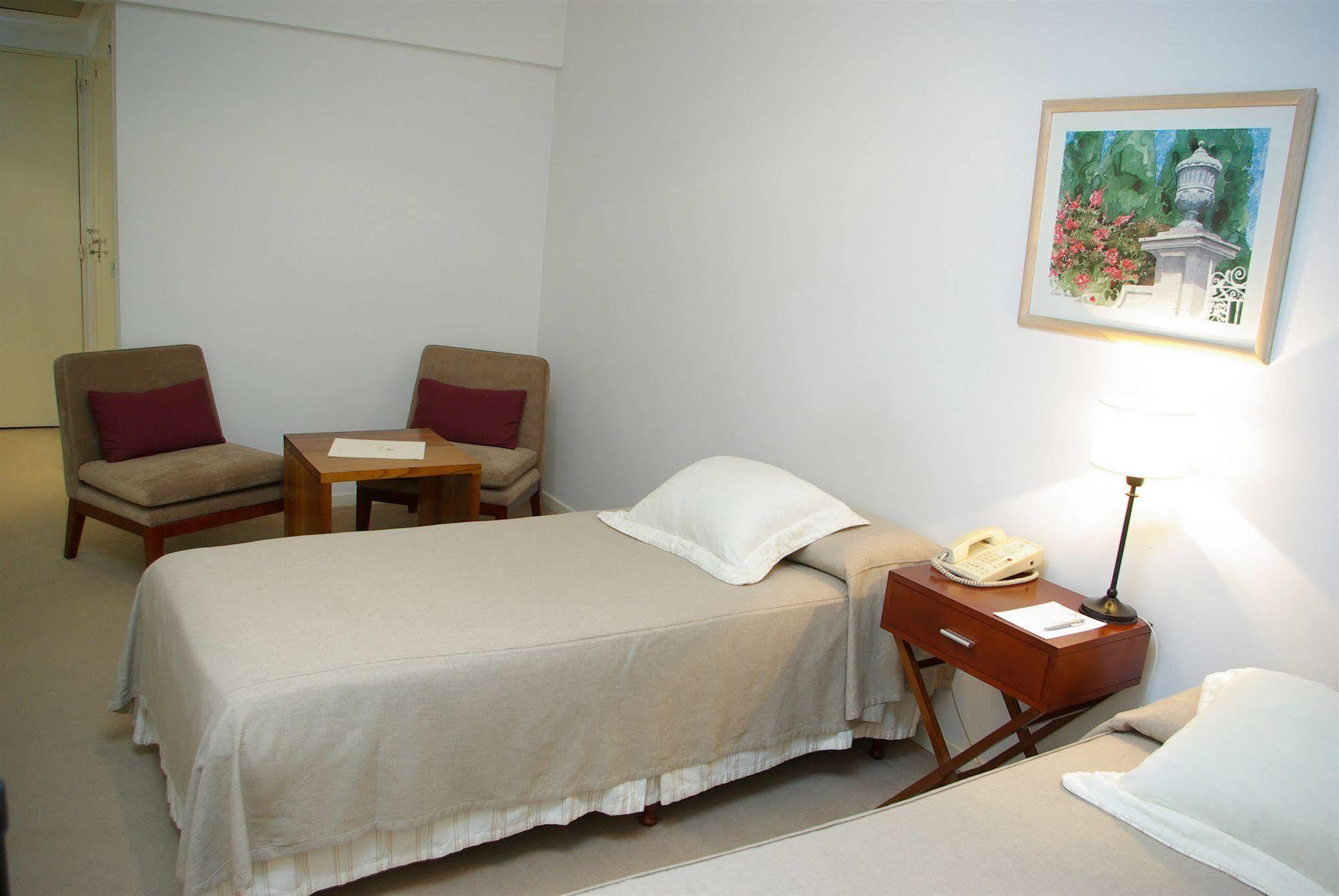 Loi Suites Arenales Buenos Aires Eksteriør bilde